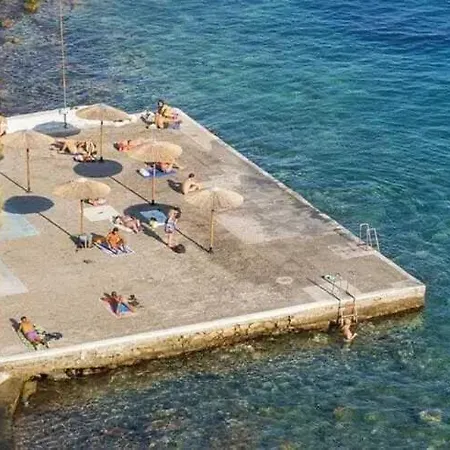 Traditional Valia - Syros Vaporia Semesterbostad