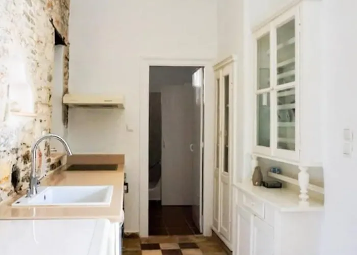 Traditional Valia - Syros Vaporia